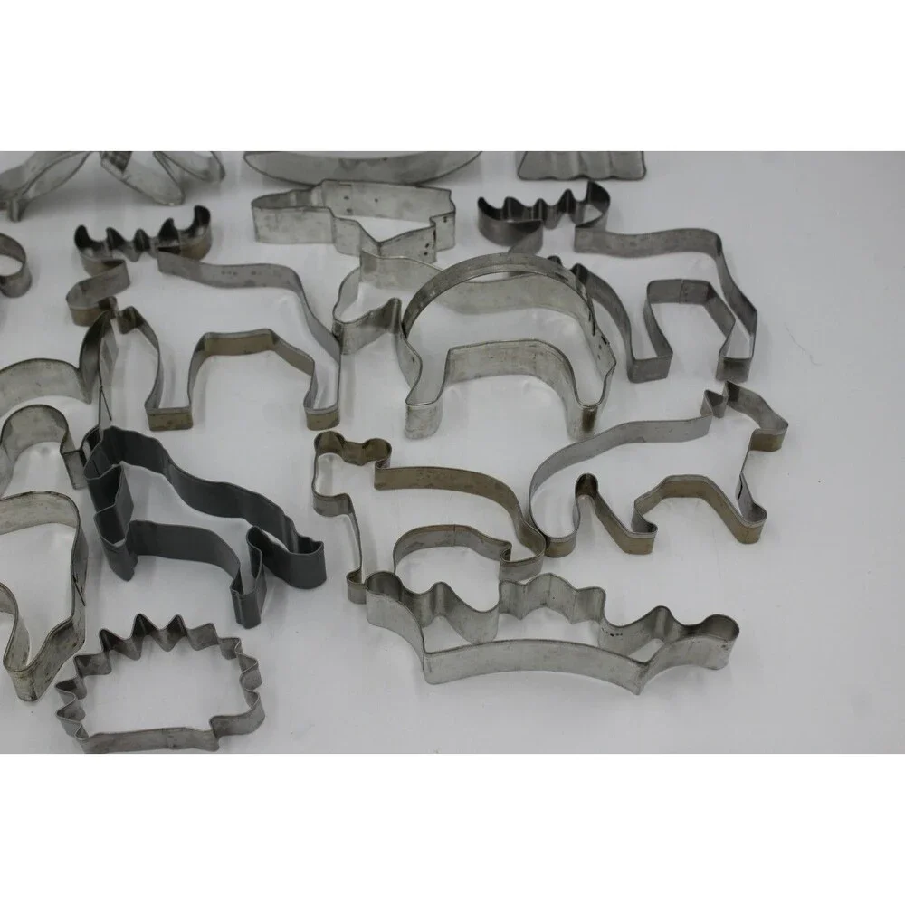 Lot of 20 Cookie Cutters Tin Metal Moose Squirrel Bear Fox Animals Horse Variety